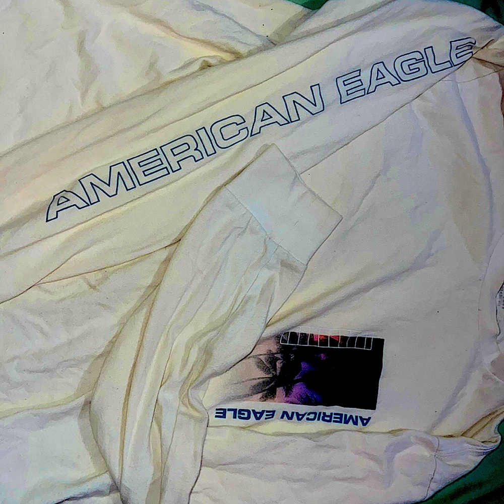 Men’s American eagle t-top